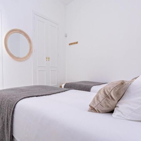 Genteel Home Salvador Terrace เซบีญา ภายนอก รูปภาพ