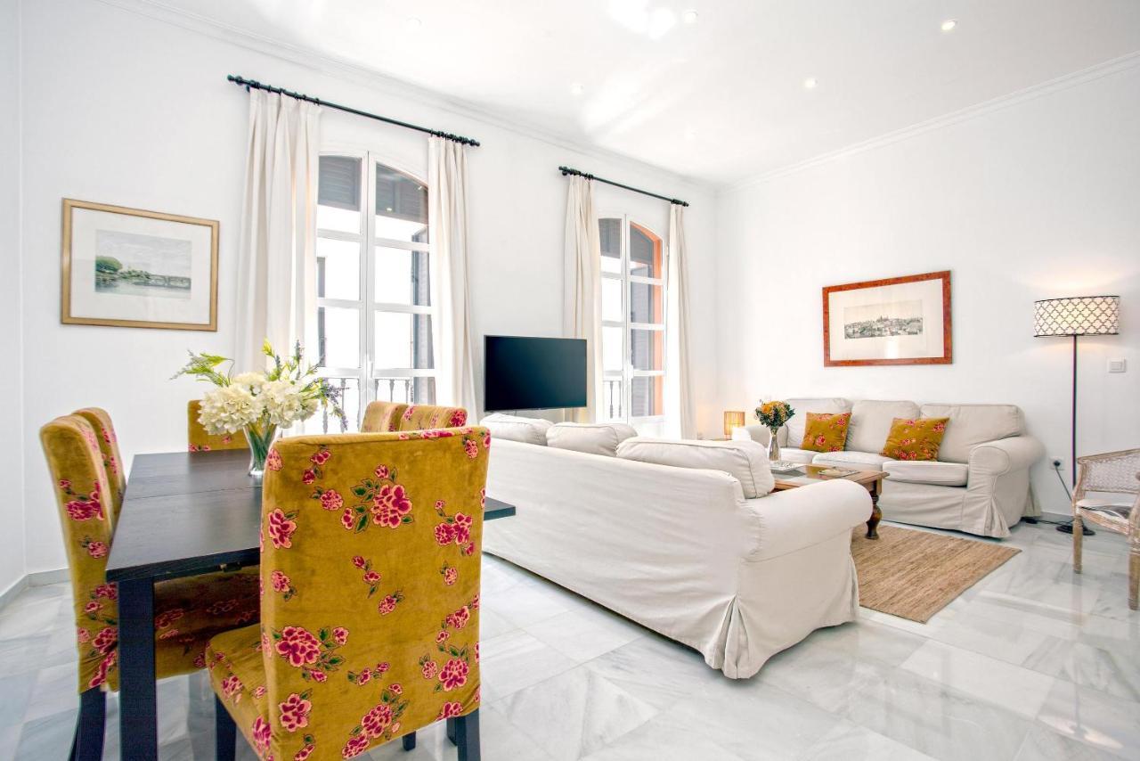 Genteel Home Salvador Terrace เซบีญา ภายนอก รูปภาพ